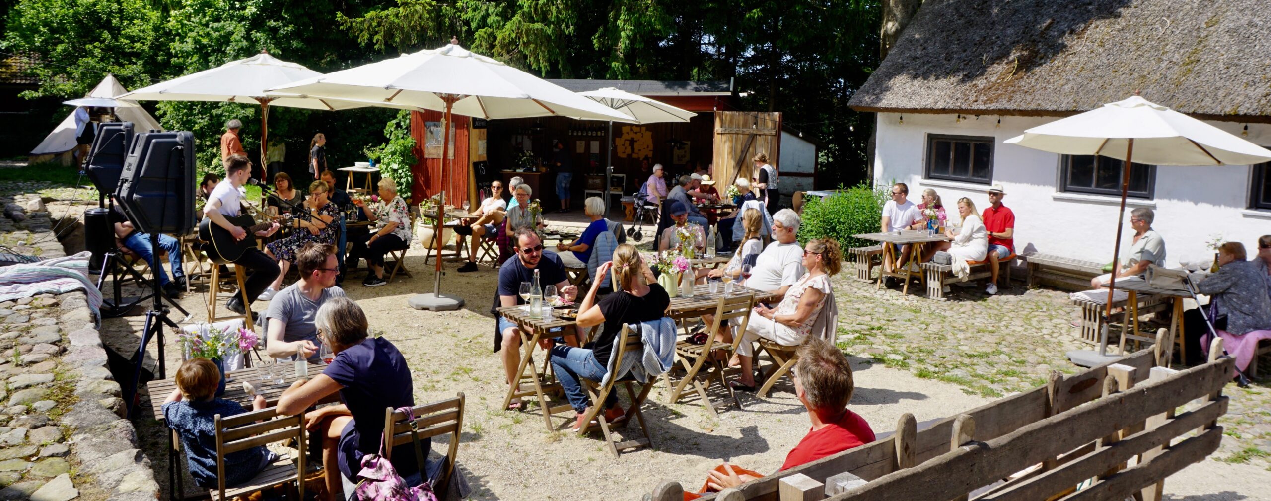 Café og Vinbar